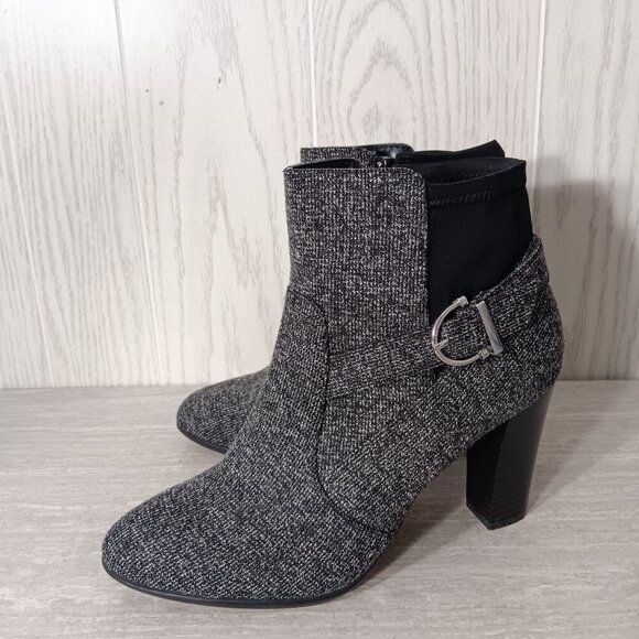 Kelly & Katie Shoes - Kelly & Katie Women's Larix Black Gray Fabric Heeled Ankle Boots Zip Up Size 10M